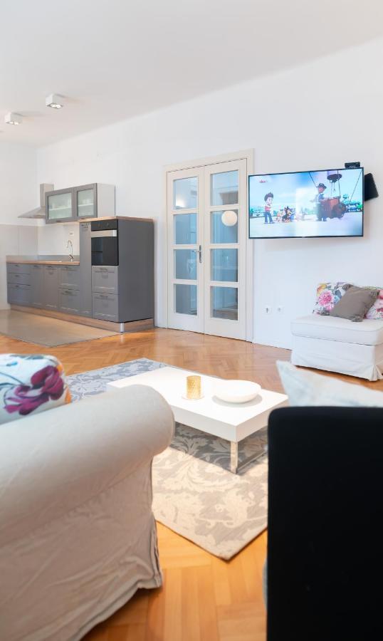 Franco'S Spacious Residence - Great Location Split Dış mekan fotoğraf